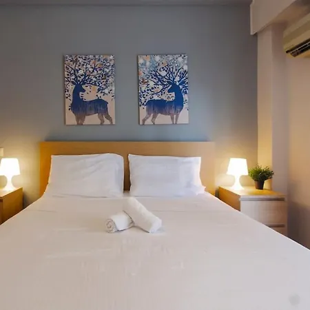 Comfy Athenian 1bd Next To Neos Kosmos Metro