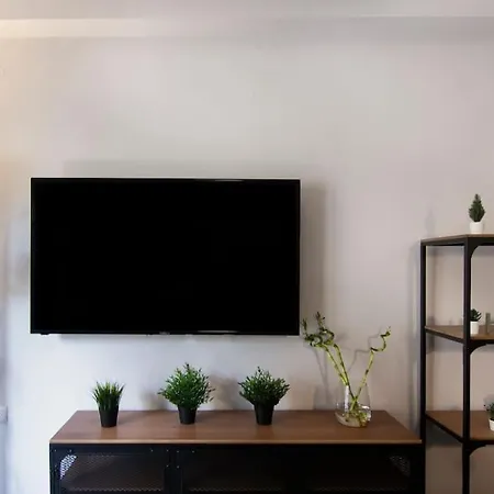 Apartment Comfy Athenian 1bd Next To Neos Kosmos Metro *